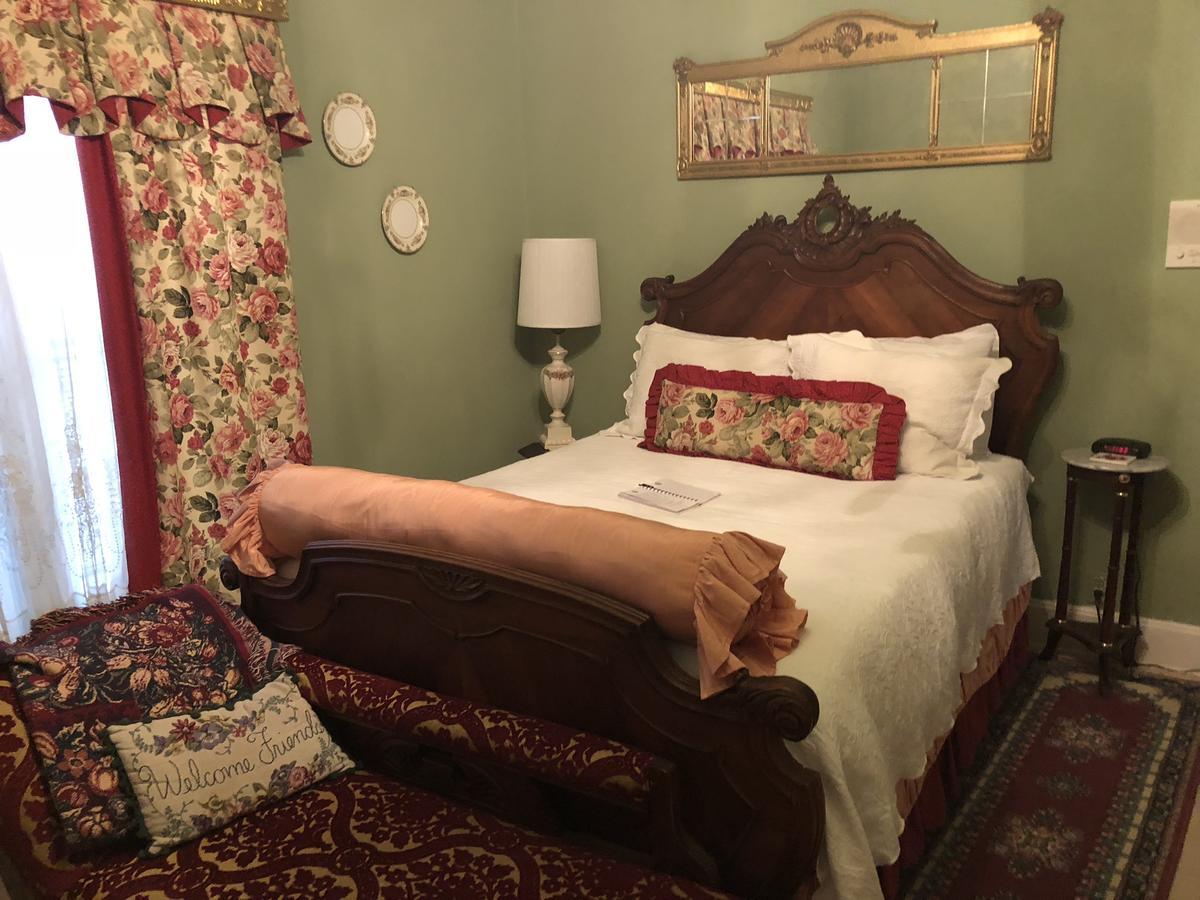 Hayes House Bed And Breakfast Muskogee Exterior photo
